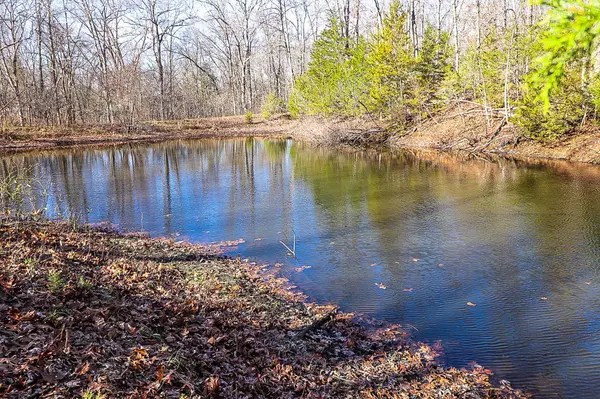 9903 Ginnys Lane, Williamsburg, MO 63388