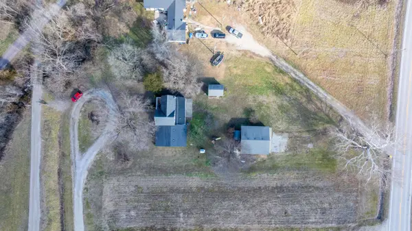 5646 Olive Street, Tebbetts, MO 65080