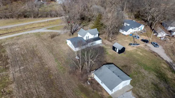 5646 Olive Street, Tebbetts, MO 65080