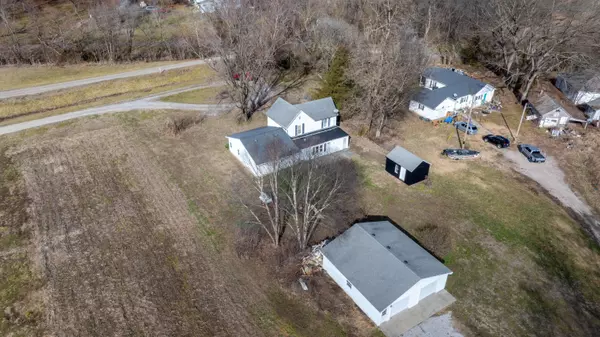 5646 Olive ST, Tebbetts, MO 65080