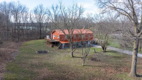 5888 State rd e, Auxvasse, MO 65231
