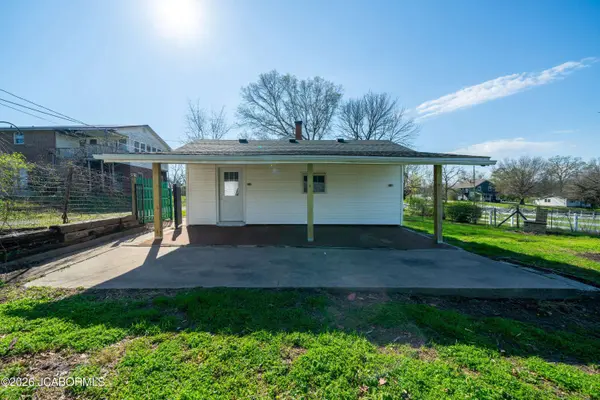 820 MOKANE ROAD, Fulton, MO 65251