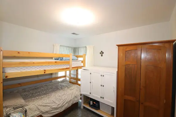 550 S S. summit drive DR, Holts Summit, MO 65043