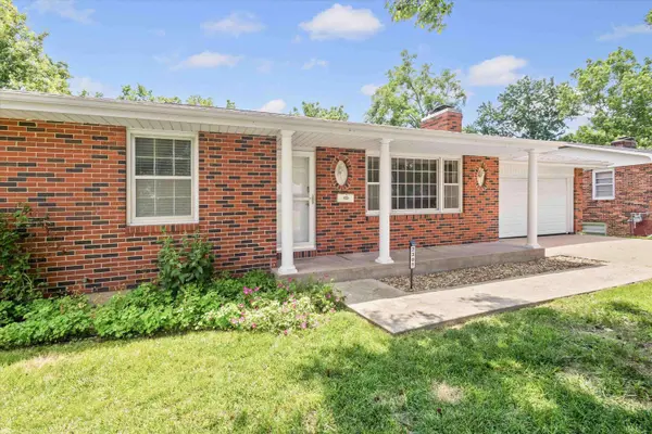2308 Iris DR, Columbia, MO 65202