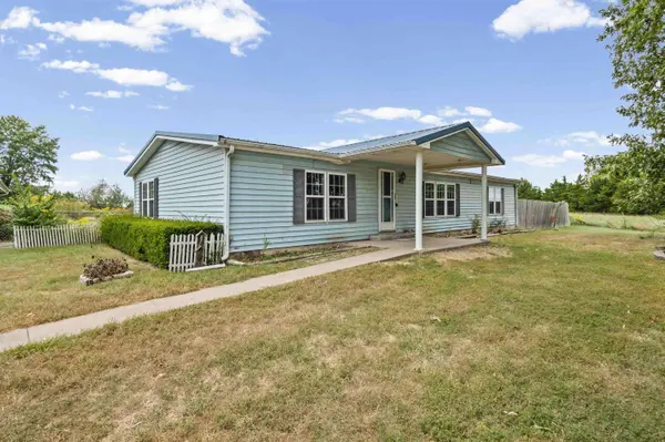 5225 County Road 207, Fulton, MO 65251