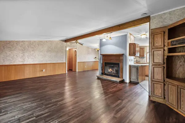 5225 County Road 207, Fulton, MO 65251