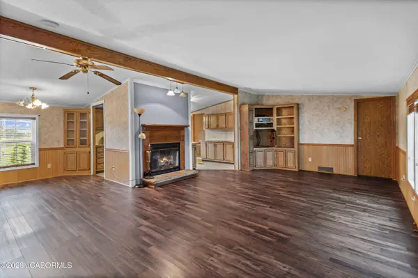 5225 COUNTY ROAD 207, Fulton, MO 65251