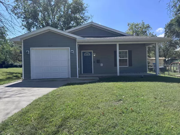 912 W Breckenridge Street, Mexico, MO 65265