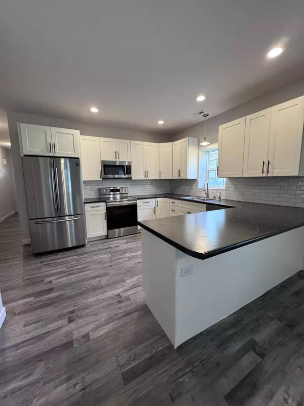 912 W Breckenridge Street, Mexico, MO 65265