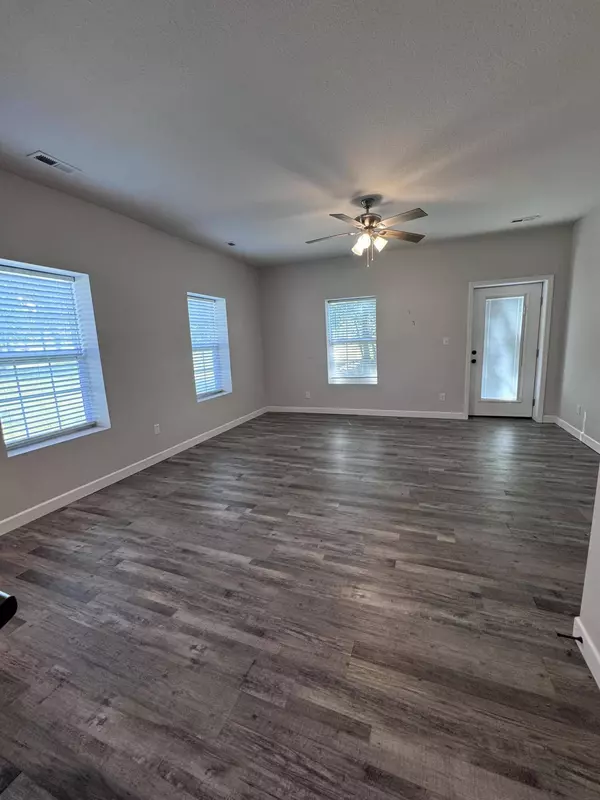 912 W Breckenridge Street, Mexico, MO 65265