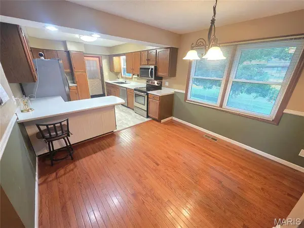 225 Gerard ST, Ste Genevieve, MO 63670