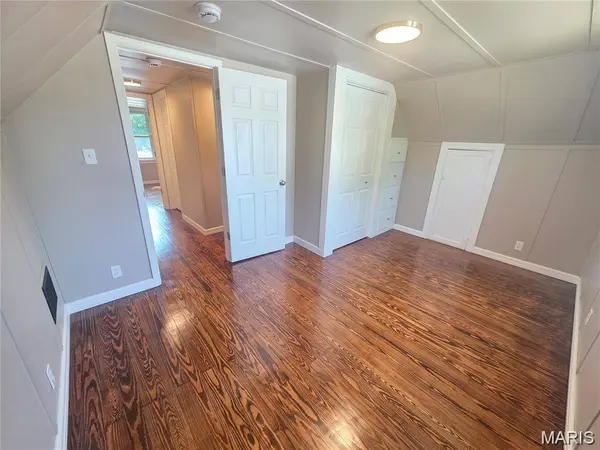 698 Center DR, Ste Genevieve, MO 63670