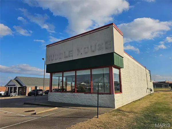 21962 Highway 32, Ste Genevieve, MO 63670