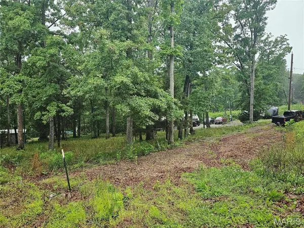 6412 Midmeadow LN, French Village, MO 63036