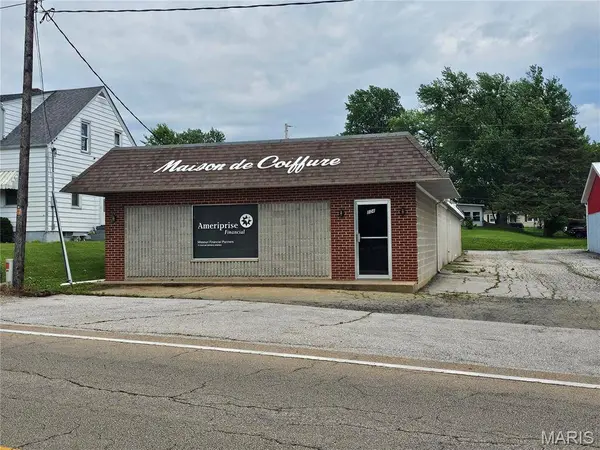 504 S 4th ST, Ste Genevieve, MO 63670