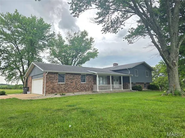 20962 Gisi RD, Ste Genevieve, MO 63670