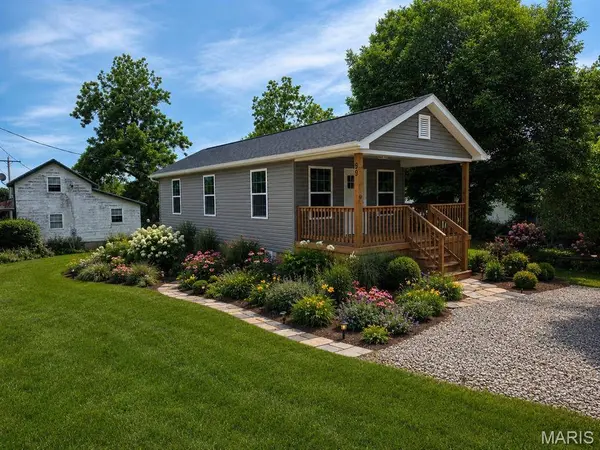 88 N 8th ST, Ste Genevieve, MO 63670