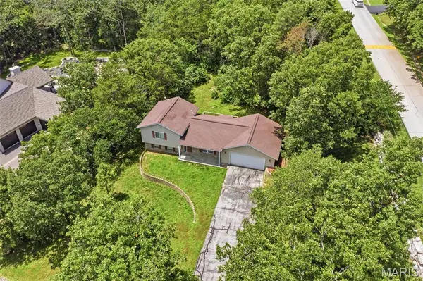 12105 Cedar Circle DR, Ste Genevieve, MO 63670