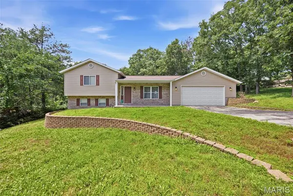 12105 Cedar Circle DR, Ste Genevieve, MO 63670