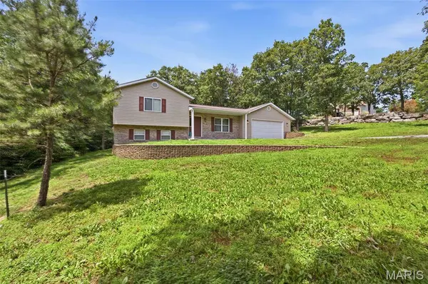 12105 Cedar Circle DR, Ste Genevieve, MO 63670