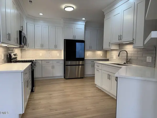 2004 Clyde Bank Court, Cary, NC 27511