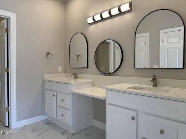 2004 Clyde Bank Court, Cary, NC 27511