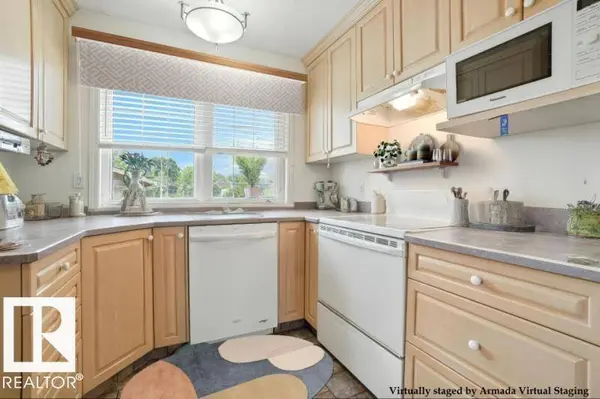 14936 81 ST NW, Edmonton, AB T5P 1P5