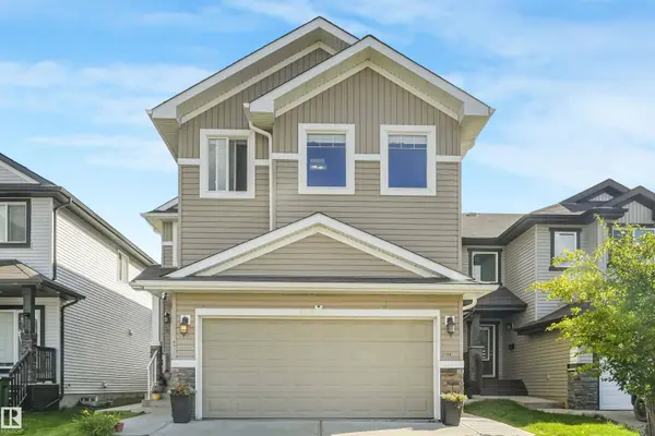 3359 13 AV NW