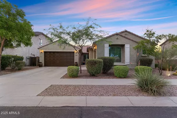 2602 W ROYER Road, Phoenix, AZ 85085