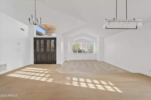 19276 N 90TH Place, Scottsdale, AZ 85255