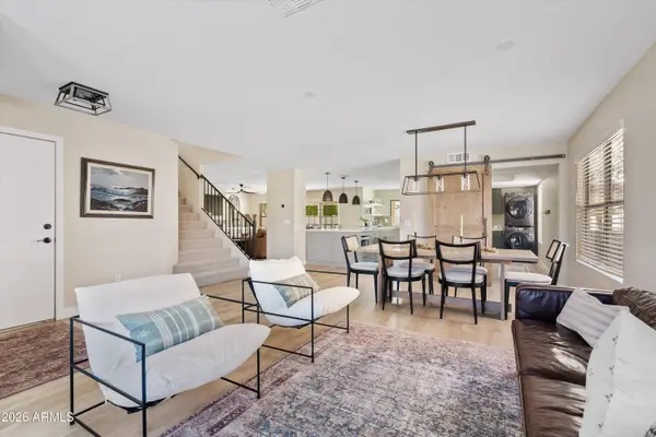 4037 E PINTO Lane, Phoenix, AZ 85050