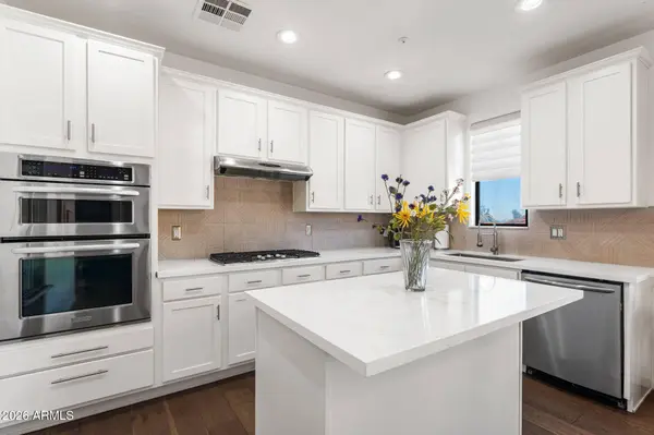 18650 N THOMPSON PEAK Parkway #2074, Scottsdale, AZ 85255