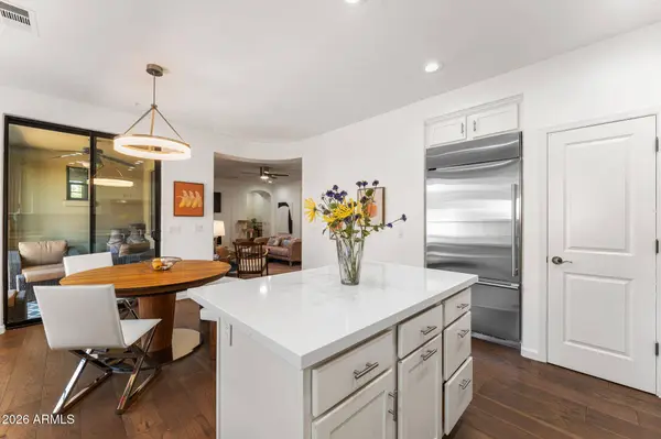 18650 N THOMPSON PEAK Parkway #2074, Scottsdale, AZ 85255