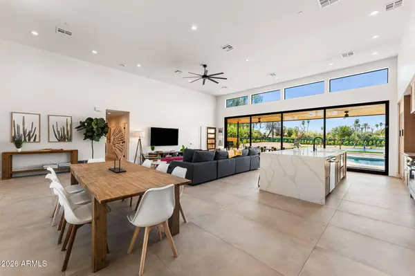 8621 E INDIAN BEND Road, Scottsdale, AZ 85250