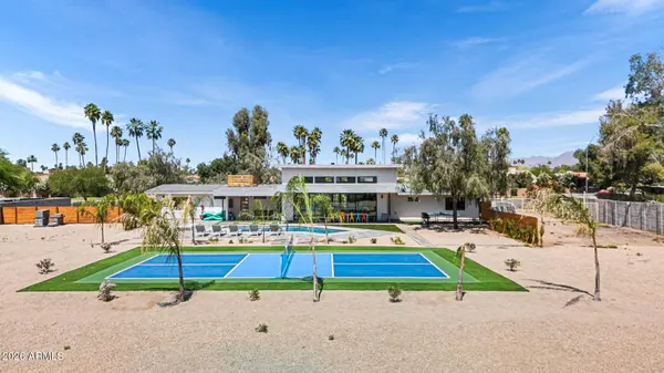 8621 E INDIAN BEND Road, Scottsdale, AZ 85250