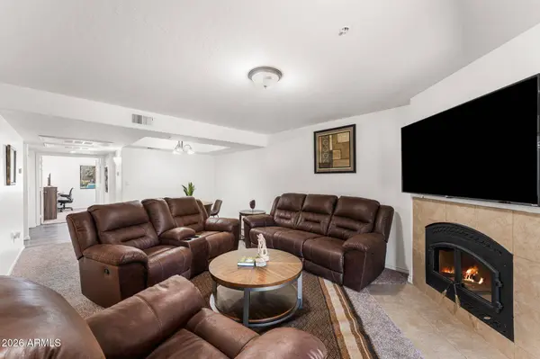 9430 E MISSION Lane #113, Scottsdale, AZ 85258