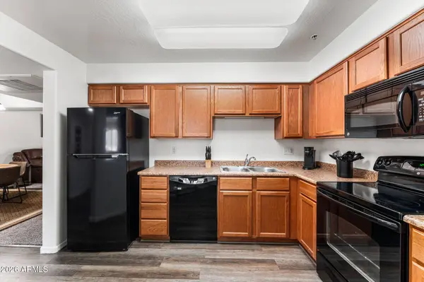 9430 E MISSION Lane #113, Scottsdale, AZ 85258