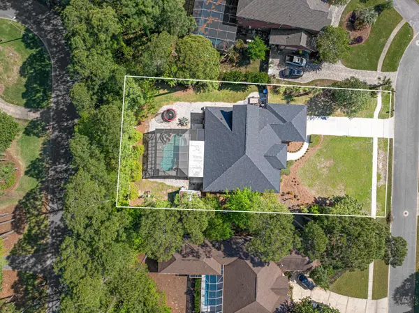 213 Yacht Club Drive, Niceville, FL 32578