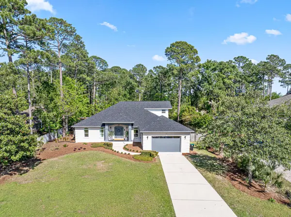 213 Yacht Club Drive, Niceville, FL 32578