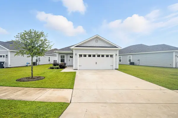 228 N Speckled Trout LN, Freeport, FL 32439