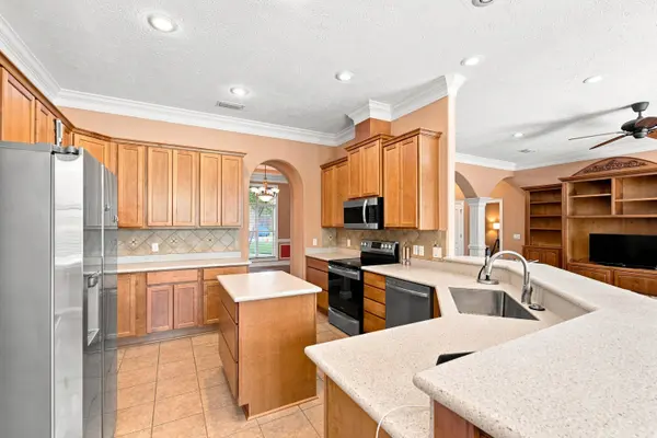 2605 Shadow Ridge CT, Lynn Haven, FL 32444