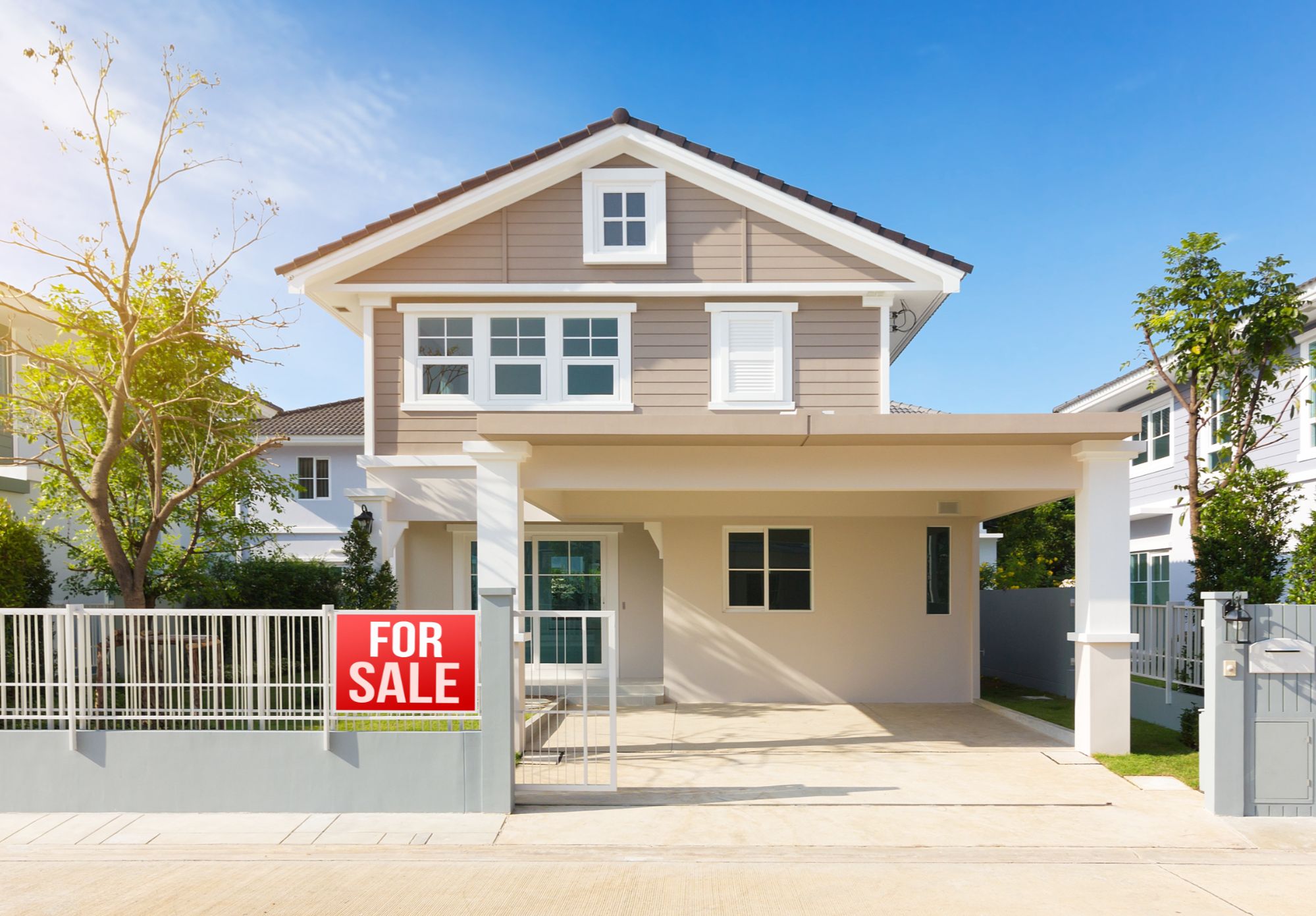 Buying a New Build in Kamloops vs. a Resale Home: What’s Right for You?
