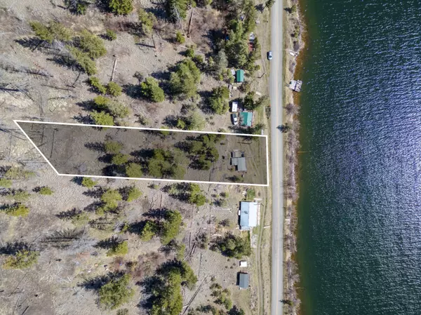 Affordable Lakeside Living or Rental Opportunity at 2631 Loon Lake Road, BC – Only $199,000!
