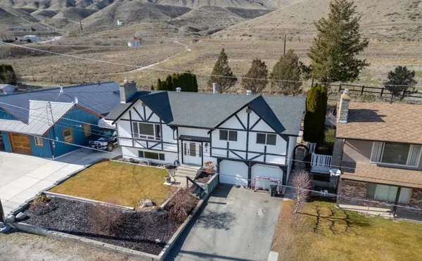 531 Pine Street, Ashcroft – Modern Comfort Meets Small-Town Lifestyle,Kevin Scharfenberg