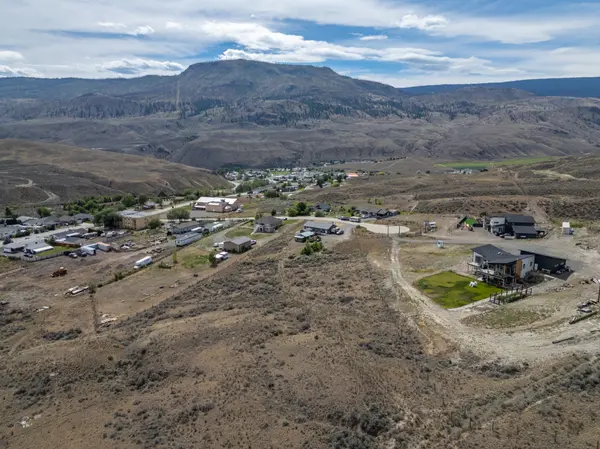 1445 Lopez Creek Dr, Cache Creek, BC V0K