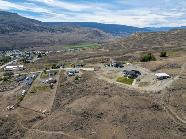 1445 Lopez Creek Dr, Cache Creek, BC V0K