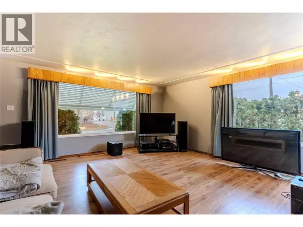 702 Brink Street, Ashcroft, BC V0K1A0