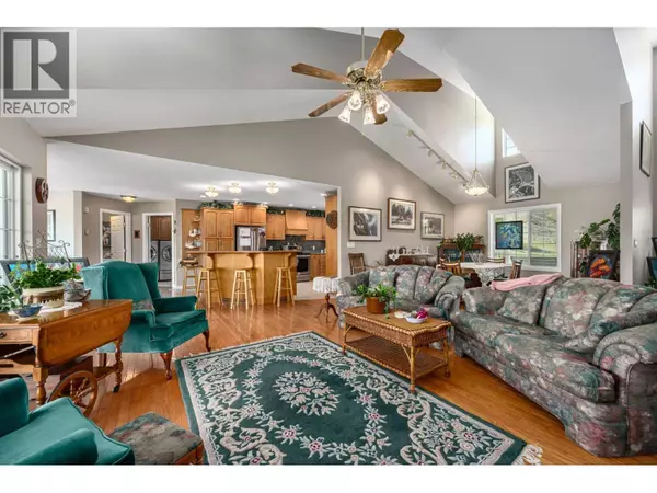 570 Mesa Vista Drive, Ashcroft, BC V0K1A0