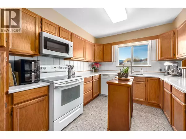 825 HILL ST #211, Ashcroft, BC V0K1A0