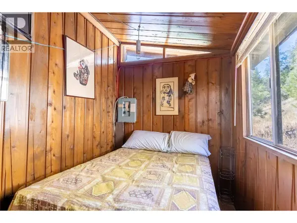 2631 Loon Lake Road, Loon Lake, BC V0K1H1